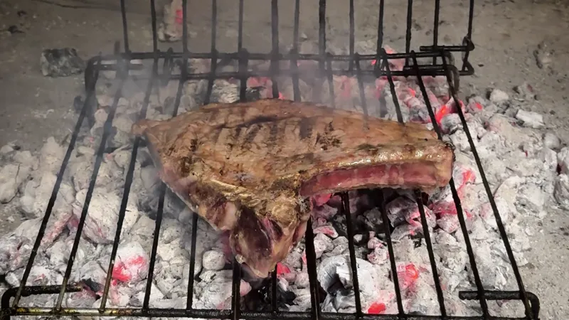 Chuletón de ternera en la parrilla