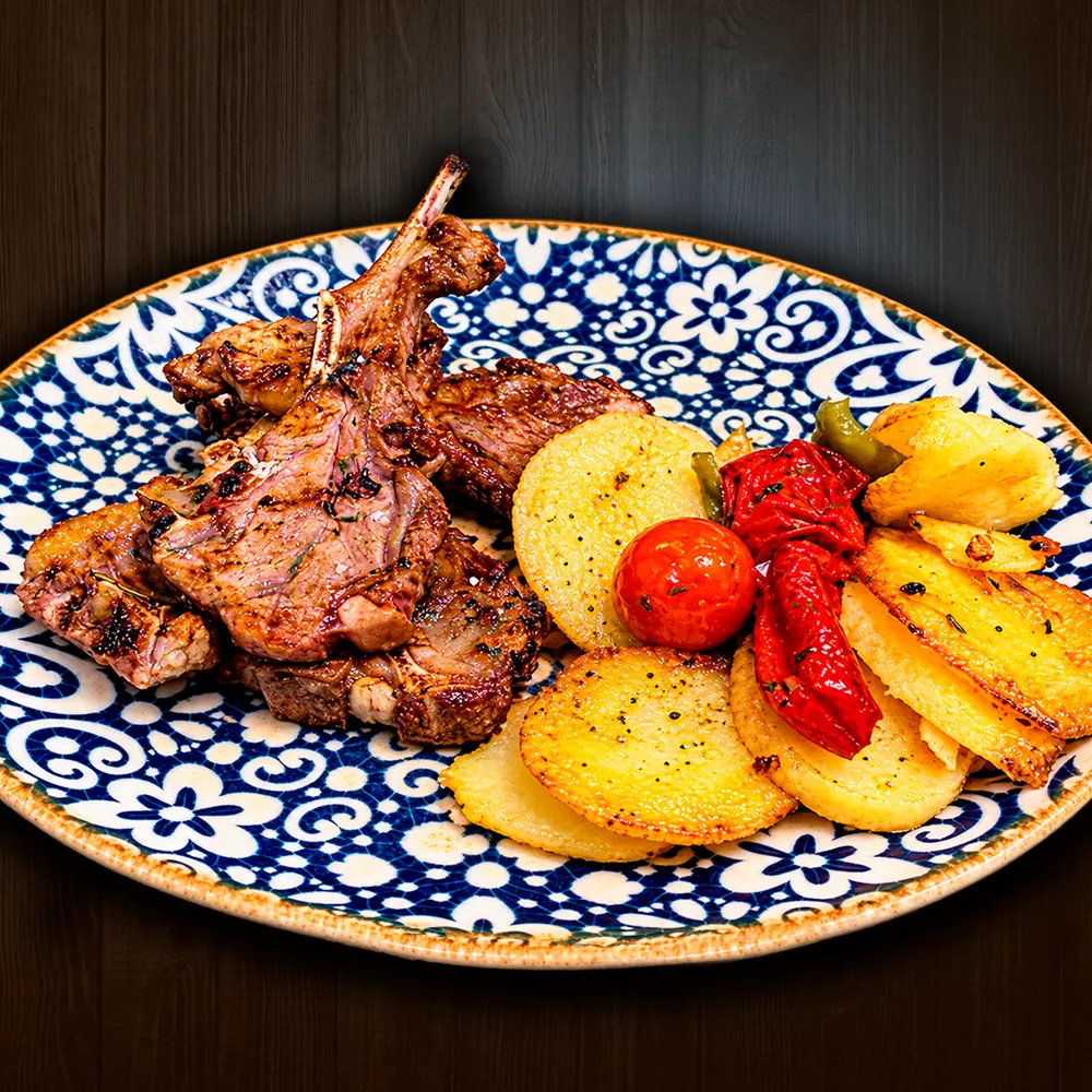 Chuletas de cordero a la brasa